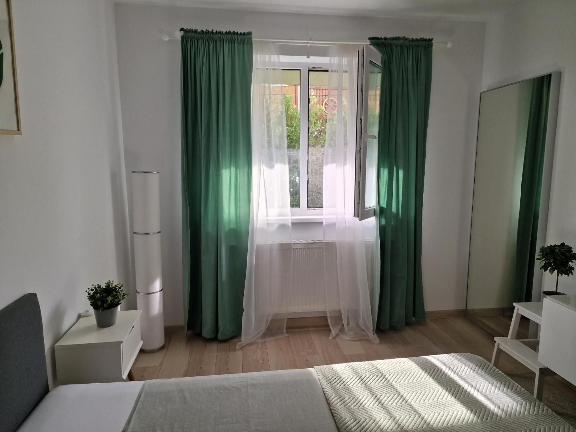 Amazing Apartament With Garden Bucharest Airport Self Check-In!! Otopeni Εξωτερικό φωτογραφία